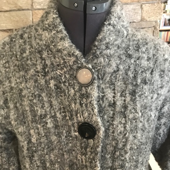 Wool sweater - Picture 2 of 5